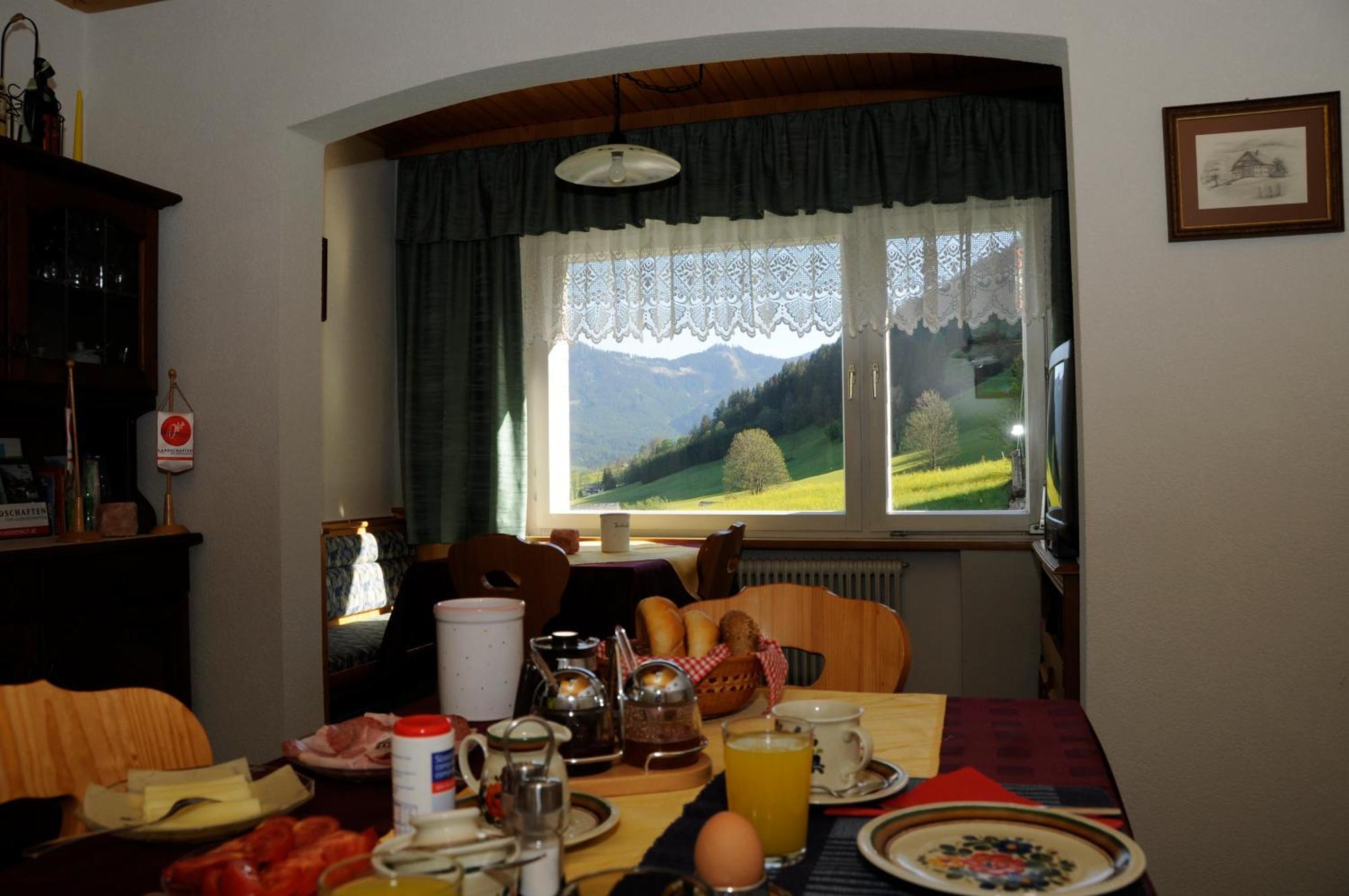 Andrea Schmaranzer - Privatzimmer Gosau Exteriör bild