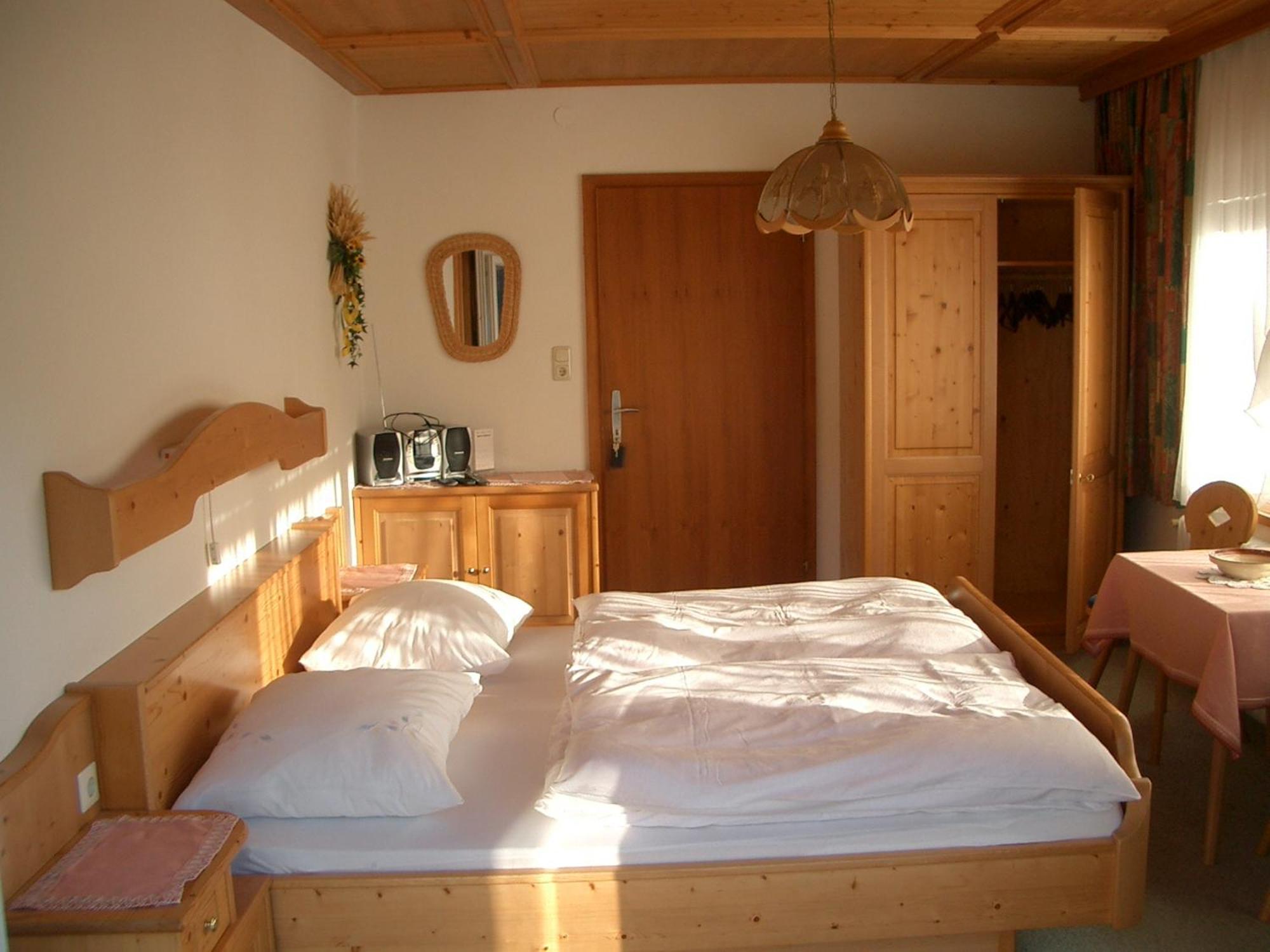 Andrea Schmaranzer - Privatzimmer Gosau Rum bild